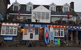 The Sup Shack Wellington Inn